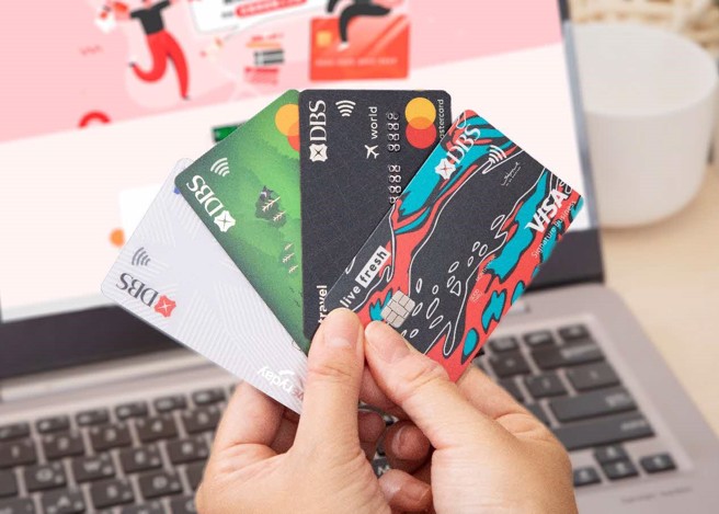 「万」元刷卡金轻松拿！消费达槛最高回馈NT$15,500。(中时新闻网摄)