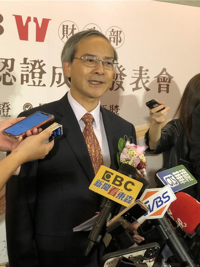 财政部次长阮清华(图／吴静君摄)