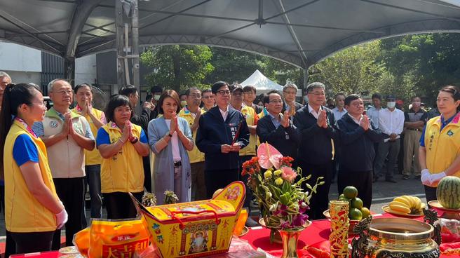 陈其迈出席参加动土仪式（图片来源：高雄市工务局提供）

