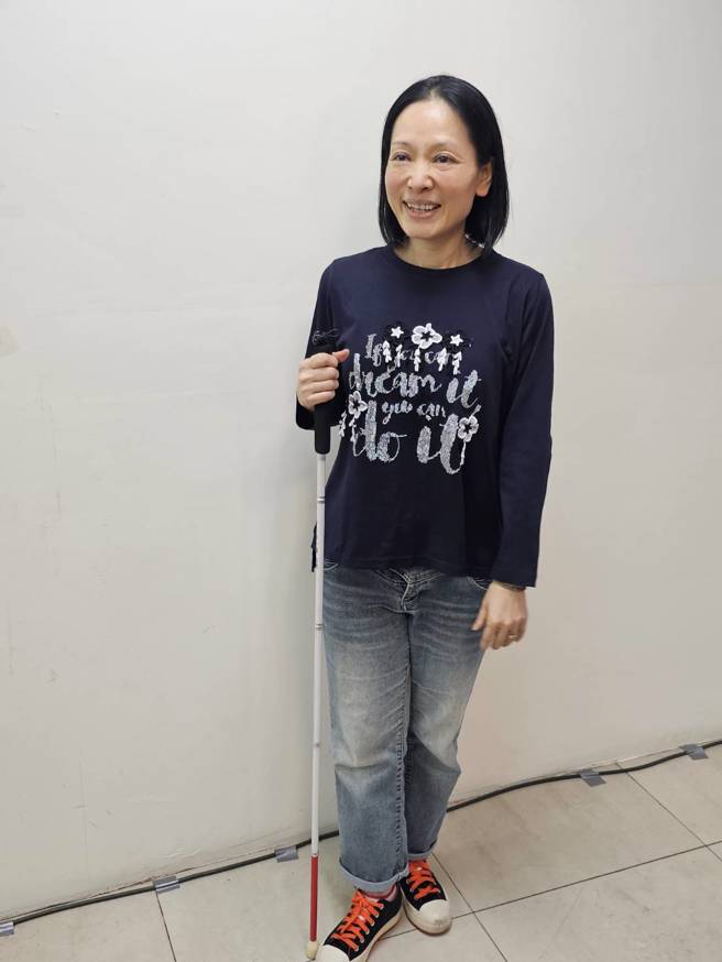 黄小菁想到去年逝世丈夫秒哽咽。(游定刚拍摄)