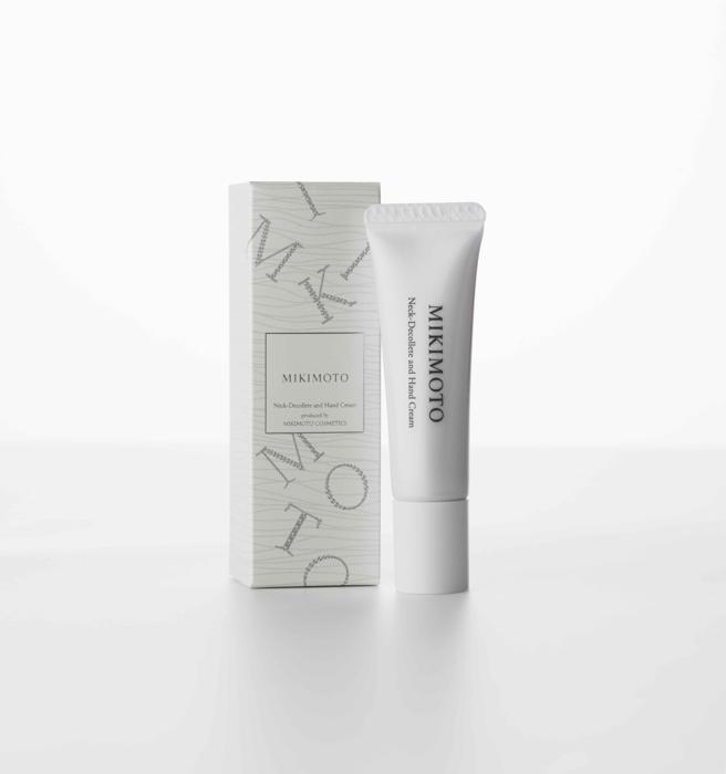 即起至11月30日凡於網路商店購物，就送頸肩護手霜試用品。（MIKIMOTO提供）