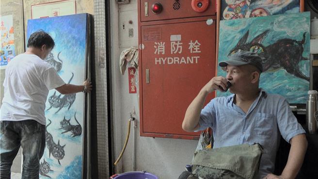 《新宝岛曼波》以杨泽的文学生活为主干。（目宿媒体提供）