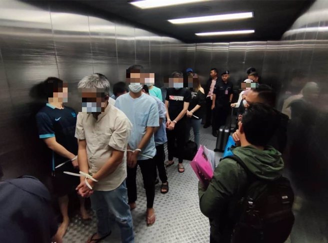 台马警方合作破诈骗机房，1日遣返10名台嫌回台。（翻摄照片／林郁平台北传真）