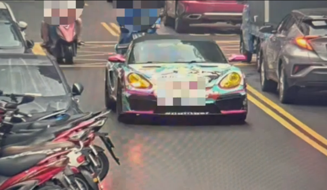 保時捷「轟隆隆」！住戶嫌太吵怒砸「水袋」洩恨，判罰金額出爐。(翻攝畫面)