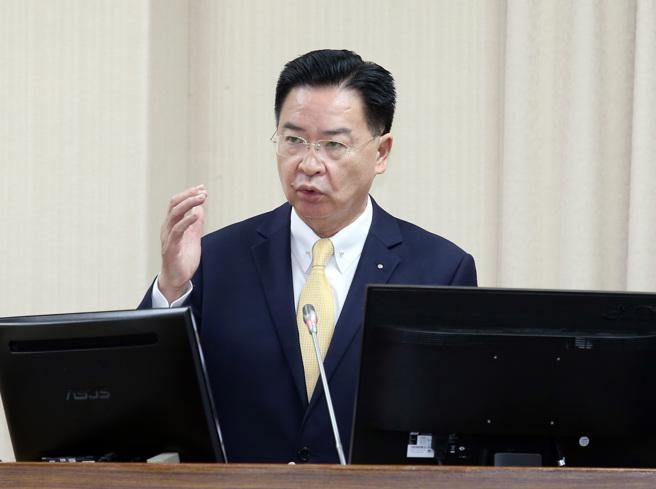 外交部长吴钊燮2日在立法院外交及国防委员会答询。（姚志平摄）