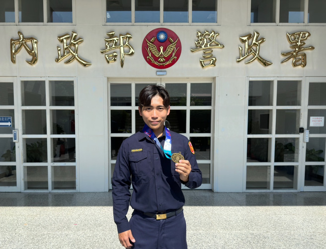 （圖 / 新北市警察局提供）