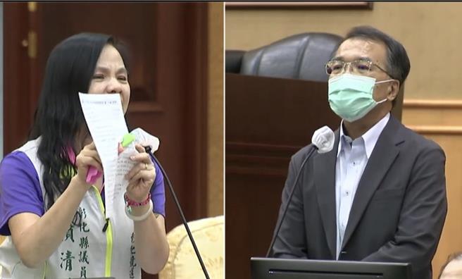 彰化縣議員賴清美（左）2日在議會定期會質詢彰化縣政府教育處處長蔡金田（右），她用蘿蔔刀戳破紙張來凸顯危險性。（翻攝彰化縣議會直播網站／孫英哲彰化傳真）