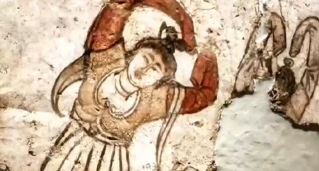 1995年出土自西安高陵馬家灣村的唐．李晦夫婦墓中壁畫，有一幅比出「心」型的舞女圖。（圖／微博視頻截圖）