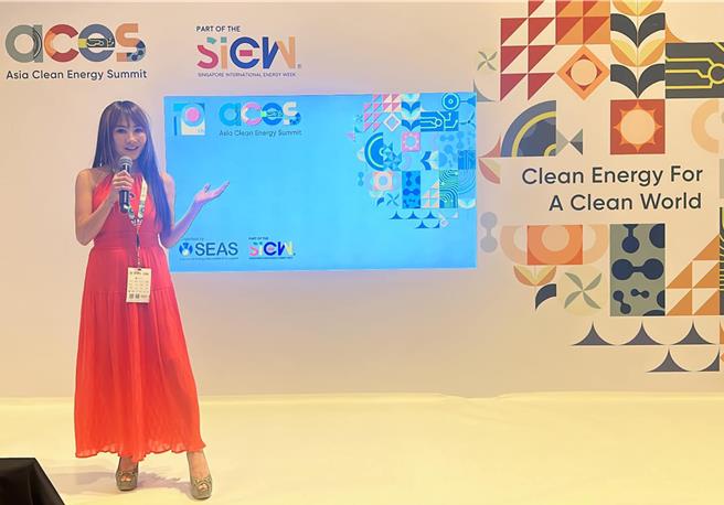 王宥忻日前受邀出席新竹文化局「迈向财富自由」讲座。（固力狗提供）