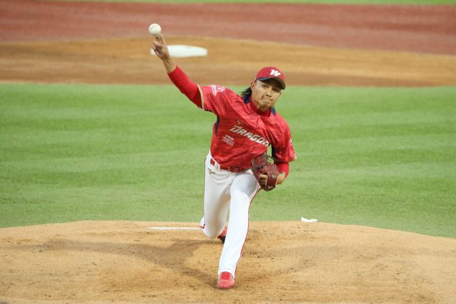 味全龙徐若熙。（杜宜谙摄）