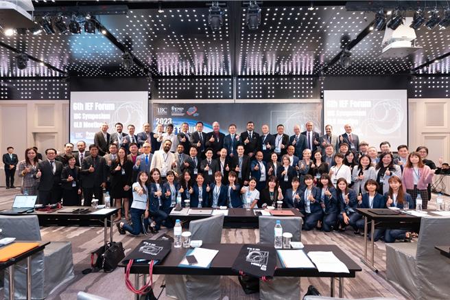 「第6屆國際代謝手術卓越聯盟論壇」4日於台中登場，超過10國、200名國際名醫齊聚一堂，分享減重代謝最新研究。（中國附醫提供／馮惠宜台中傳真）