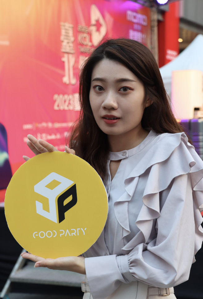 迅思创意行销品牌公关林轩铃表示享派兑数位平台与臺北网红节合作，是首次针对消费者进行电子支付。(主办单位提供)