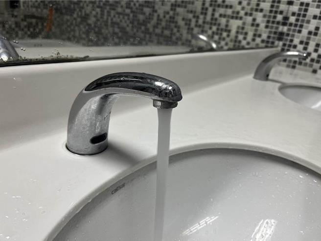 11月6日至11月14日，每天下午有4小时将停水。（本报资料照片）