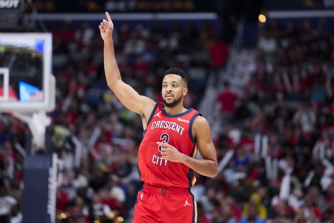 麦科伦接下来恐怕将因气胸復发缺席一段时间。(美联社资料照)