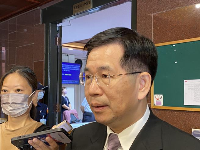 教育部长潘文忠表示，会关注人文社会学系失衡情形。（林志成摄）