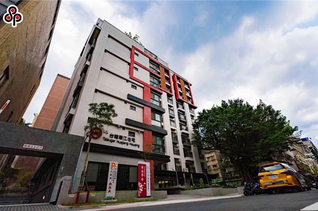 教育部明年2月起将补助住学校宿舍大学生租金每月1200元至1500元。图是东吴大学宿舍。（东吴大学提供／林志成台北传真）