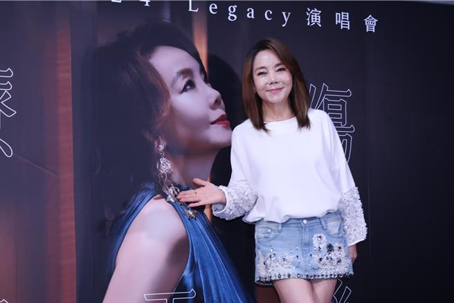 辛晓琪今宣布明年2月将举办三场「疗伤那天后」演唱会。（陈俊吉摄）