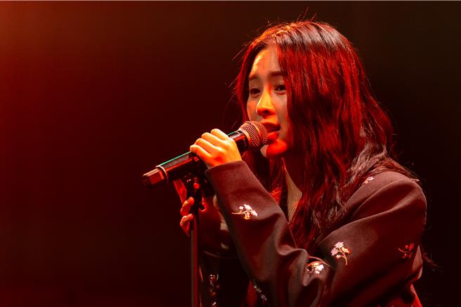 Elkie演唱多首歌曲，让粉丝听得如痴如痴。（KEYMAXii提供）
