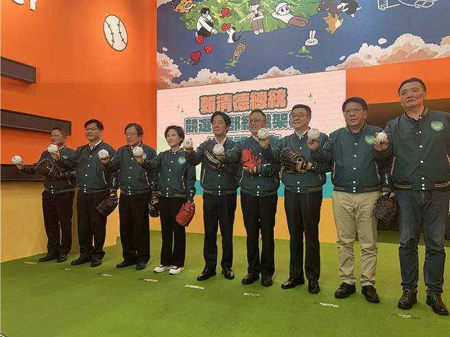 柯文哲对同婚反覆 姚立明：哪一天他（柯）始终如一 我反而会从梦中惊醒。曾薏苹摄