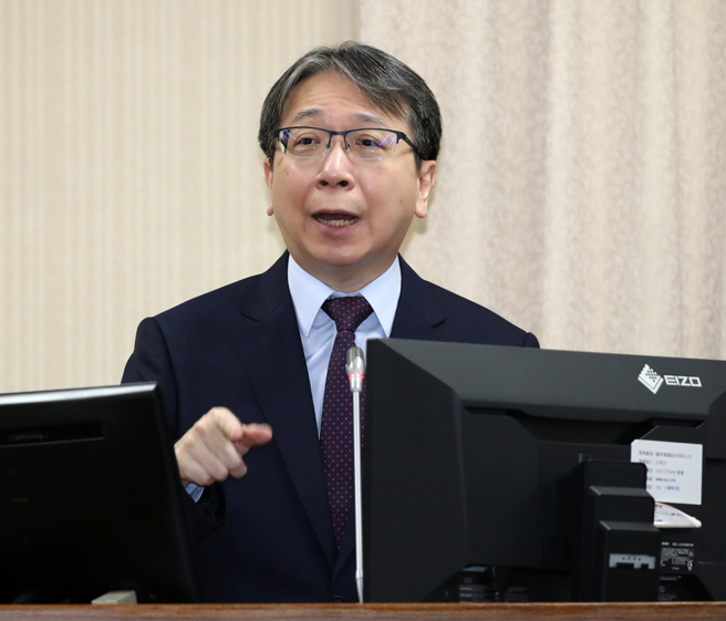 国安局长蔡明彦日前证实，有台湾民调单位学者、名嘴受中共邀请，到大陆录制政论节目。（中时资料照，刘宗龙摄）