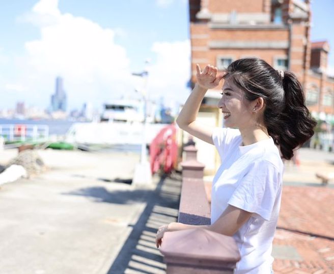 李明璇遭绿营指控、抹红，让她气得提出告诉，并在脸书上发泄无奈心声。（图／取自李明璇脸书）