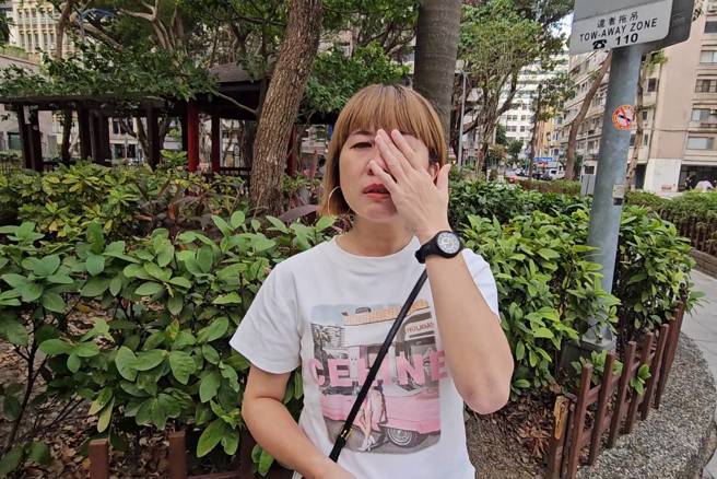 談到女兒病況，陳心媽媽哽咽落淚。(游定剛拍攝)