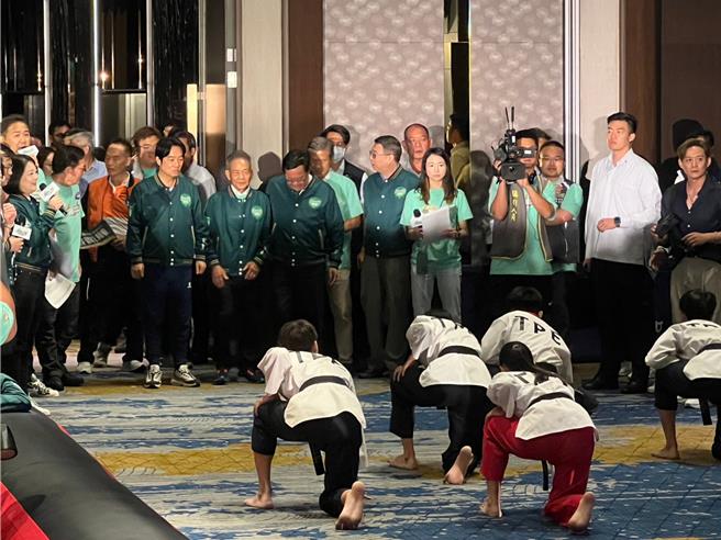 民进党总统参选人赖清德今出席全国体育界挺赖清德后援会成立大会。（王扬杰摄）