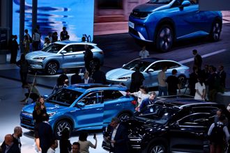 中國汽車海嘯來了！前中歐商會主席：歐洲車企面臨殘酷的價格戰