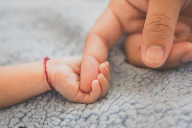 一名网友分析3种养育等级，穷养小孩到大学也要花260万。（示意图／Shutterstock）