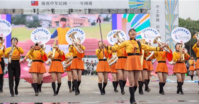 「橘色恶魔」日本京都橘高校吹奏乐部2023年再访台湾，将于12月10日在高雄首演，消息公布后引发热议。（资料照片）