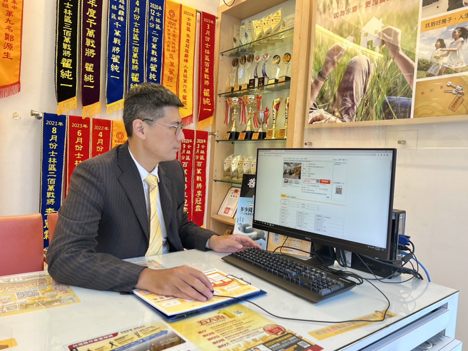 翟纯一分享，消费者可以多比较各家房仲业者的服务内容，选择专业诚实的业者为自己服务，权益才有保障。(图/永庆房屋提供)

