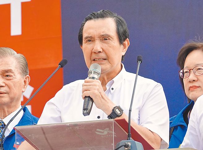 前總統馬英九（圖）呼籲以「全民調」方式決定藍、白陣營總統候選人組合。（資料照，姚志平攝）