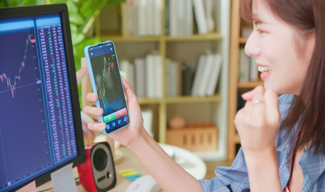 牡羊、摩羯、水瓶及处女的人脑筋动得快，靠智慧轻松赚钱，财气比别人还要旺。(示意图/达志影像)