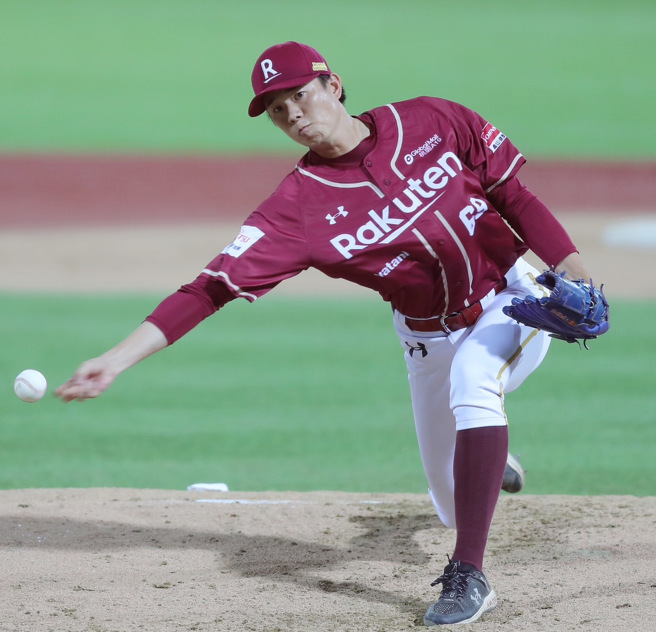 樂天桃猿黃子鵬。（季志翔攝）