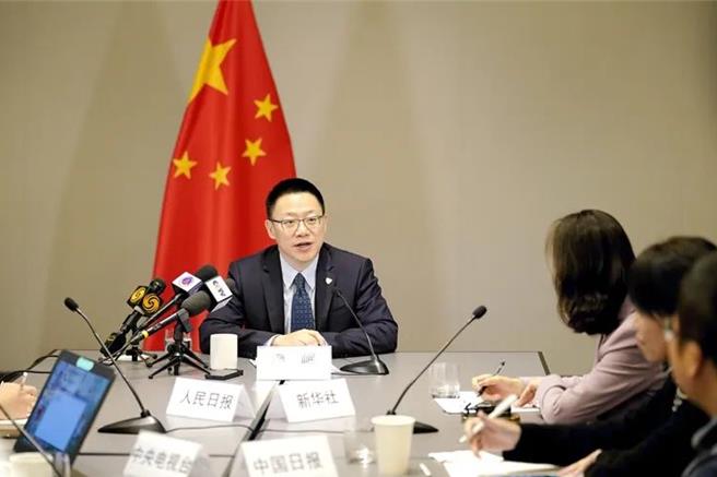 新一輪中美經貿對話：強調不尋求經濟脫鉤體現理性訊號。圖為美國舊金山時間10日大陸財政部副部長廖岷主持召開記者說明會。（大陸財政部網站）