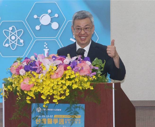 行政院長陳建仁（見圖）11日出席「2023台灣醫學周台灣聯合醫學會學術演講會 」開幕典禮致詞。（趙雙傑攝）