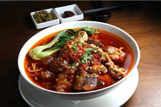 11月優惠！星級飯店得獎牛肉麵第2碗5折  吃韓國料理抽免費機票