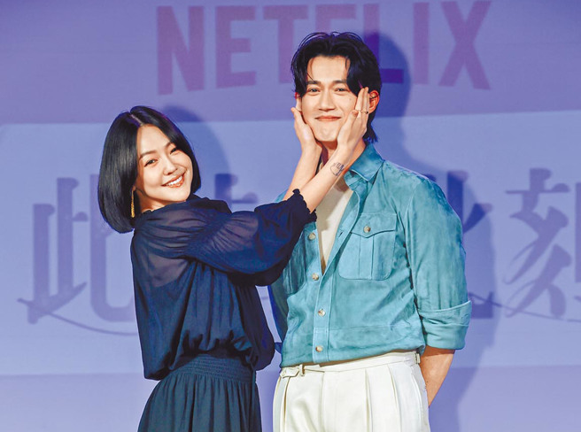 小S與吳慷仁在影集《此時此刻》有不少大尺度激情戲碼。（圖／中時資料照）