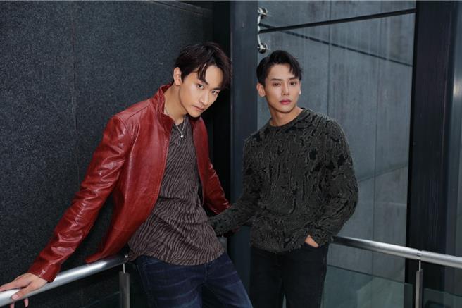 毛祁生（左）和萧鸿拍戏拍出好感情。（三立提供）