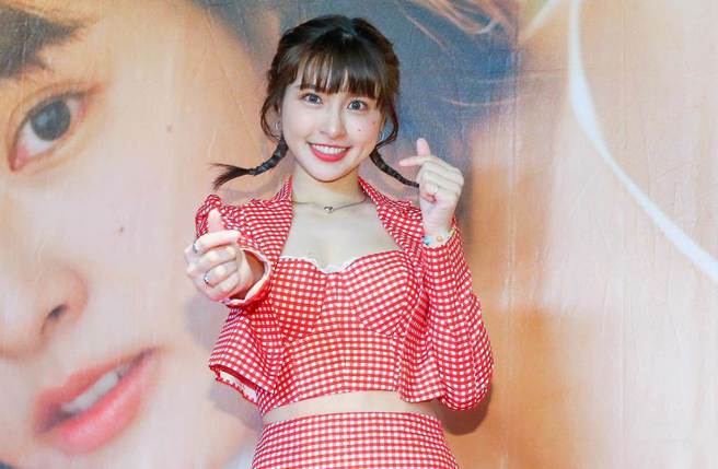 峮峮《此时此刻》与男演员林柏宏合作。（图/中时资料照片）