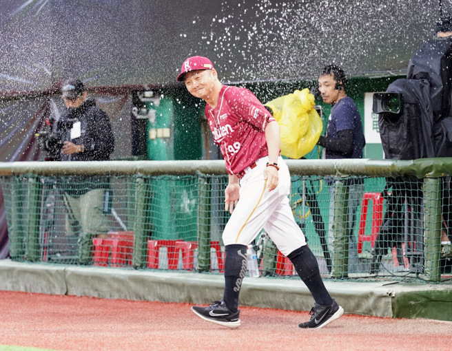 乐天桃猿二军总教练曾豪驹。（资料照，乐天桃猿提供）