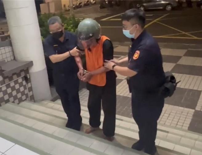 郭姓男子不爽被要求请客，竟拿菜刀攻击谢男与叶姓男子，导致1死1伤，检方向法院声押获准。（资料照片）