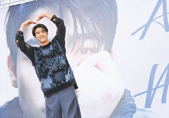 陈昊森12日在台北信义区举办新专辑签唱会。（陈俊吉摄）