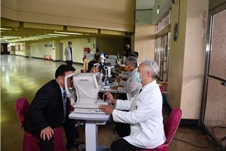 麗睛護眼行動彰化開跑 守護1.6萬長者的靈魂之窗