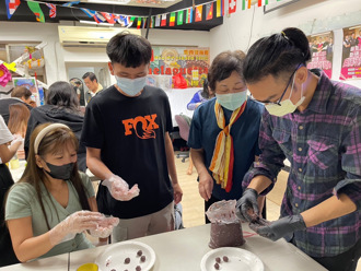 「小彈珠涼西丸」好Q彈    移民署邀新住民DIY嘉義特色點心