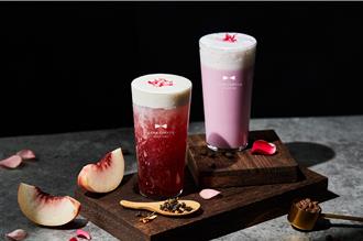 粉红咖啡浪漫登场！ 舌尖绽放玫瑰香 消费秒折现再享美妆特价