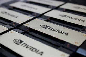 輝達遙遙領先 股價漲勢太驚人！專家：對手慘了