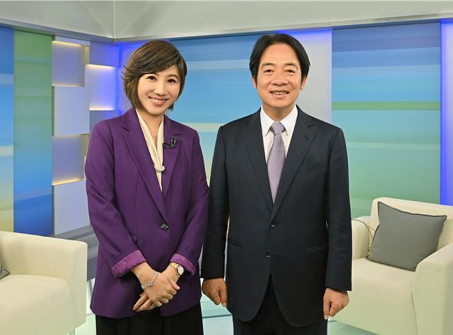 林益如（左）专访赖清德。（台视提供）