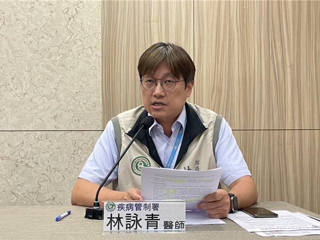 疾管署防疫医师林咏青提醒，符合公费身份者应儘速接种流感疫苗。（郑郁蓁摄）