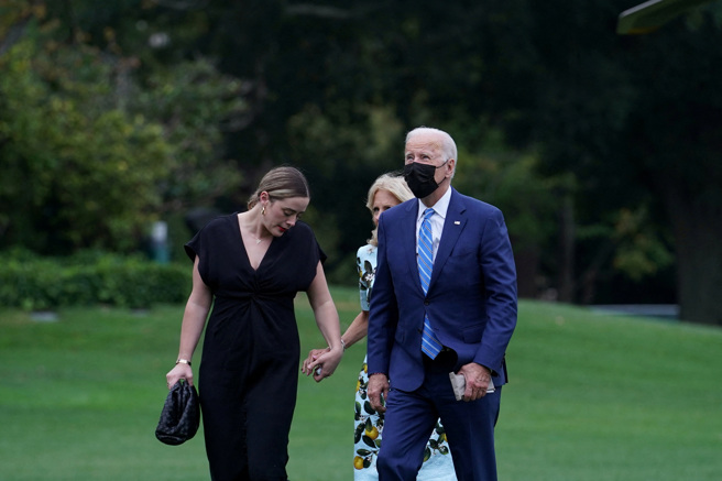 美国总统拜登孙女娜欧蜜住所外惊传枪响。（图/路透社）
